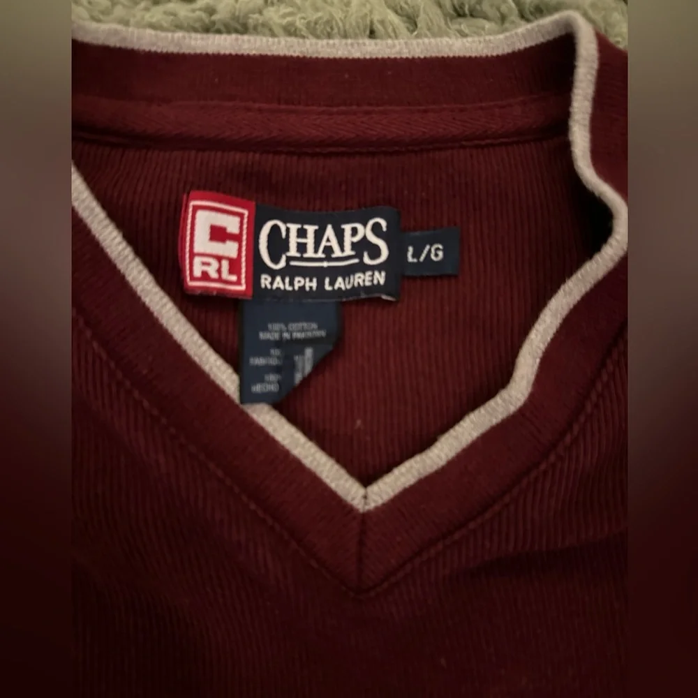 Vintage Chaps Ralph Lauren Men's Large Burgundy V Neck Long Sleeve Pullover